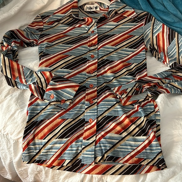 Vintage 1970’s Vicki Volts Button Down Cuffed Cuffed Sleeves Blouse - Picture 9 of 17